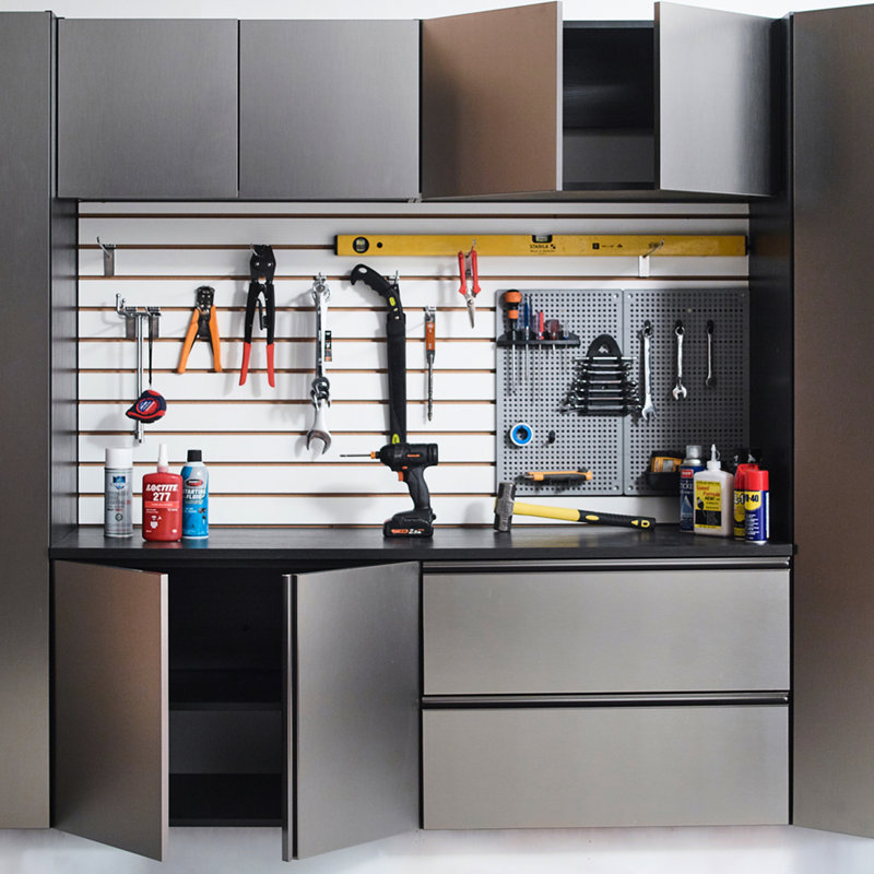 Armoire de garage murale de la série - Gris métallique avec fermeture en douceur, options de rangement en profondeur, résistance à l'eau, à la chaleur, aux taches et aux égratignures, gris, rangement, eau / chaleur / taches