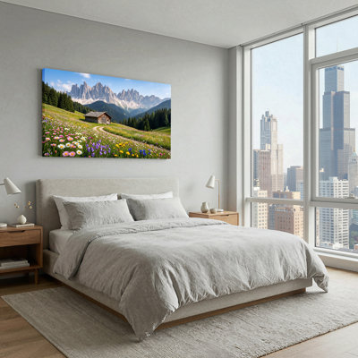 Art mural sur toile en bois dans une prairie alpine avec des fleurs et des montagnes colorées