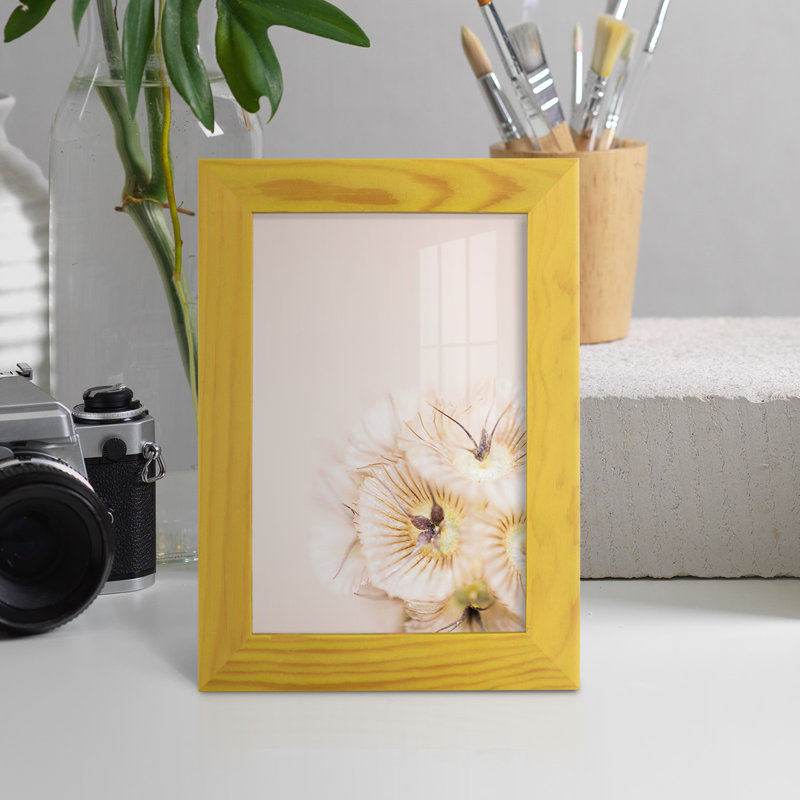 Brunton Bleach I, encadré sur papier, H 7 po x l 5 po x P 1 po, Jaune