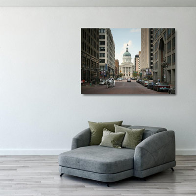Indiana State Capitol Market St.