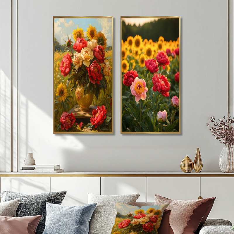 Pivoines par le champ de tournesols I - décoration murale en toile florale 2 panneaux, H 40 po x l 41 po, Cadre flottant doré