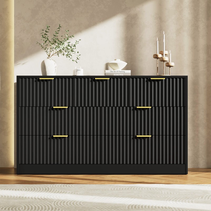 Commode cannelée noire pour la chambre à coucher avec 7 tiroirs, 55 po de large commode moderne avec poignée en métal, Noir