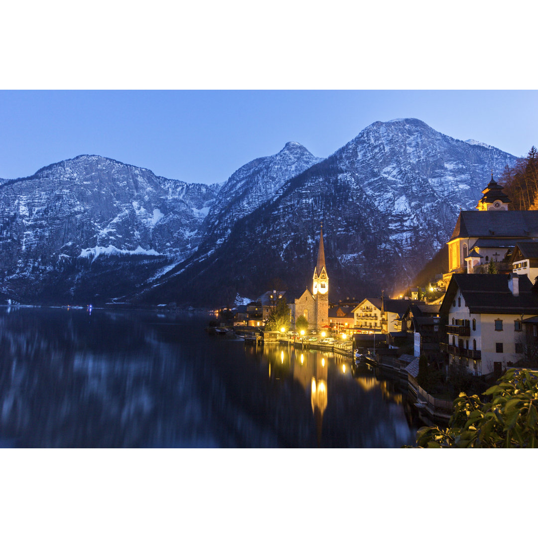 Hallstatt in Österreich von Prosiaczeq - Leinwandbild