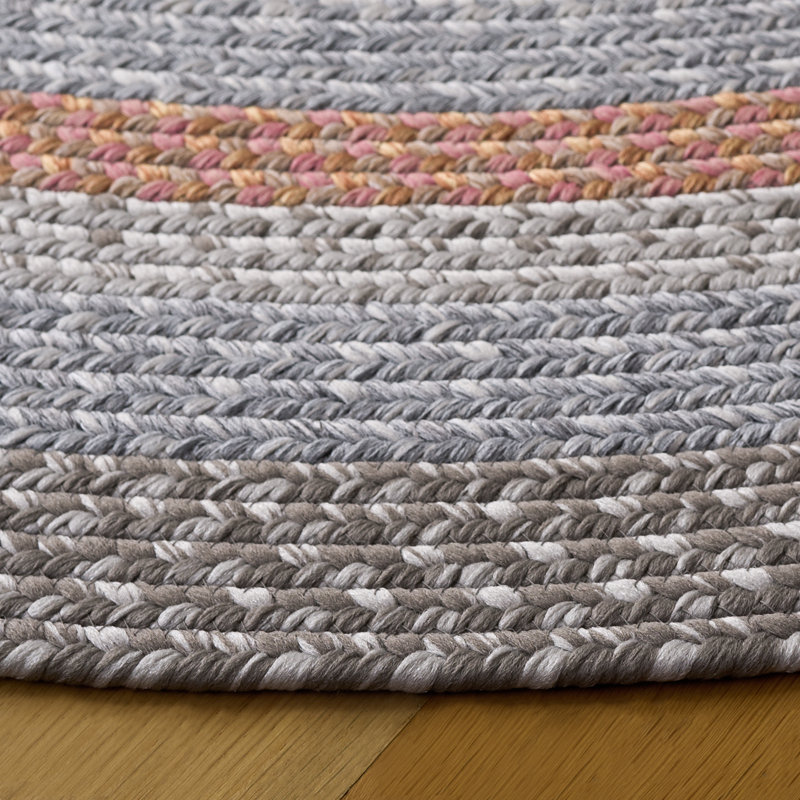 Flewellyn Woven Performance Machine Washable Performance Geometric Indoor/Outdoor Area Rug, Round 5'