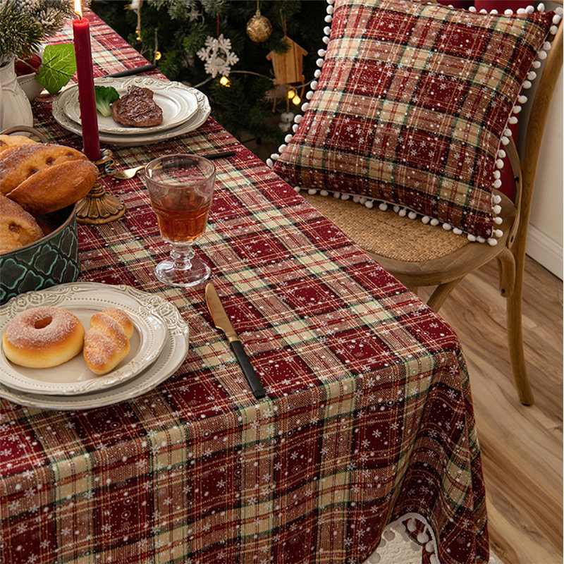Jescenia Plaid Christmas Polyester Tablecloth, 72" L x 56" W