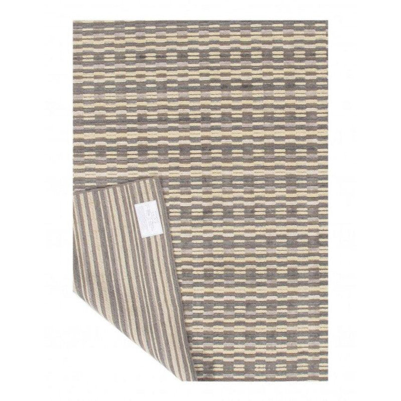 Xang Area Rug in Gray
