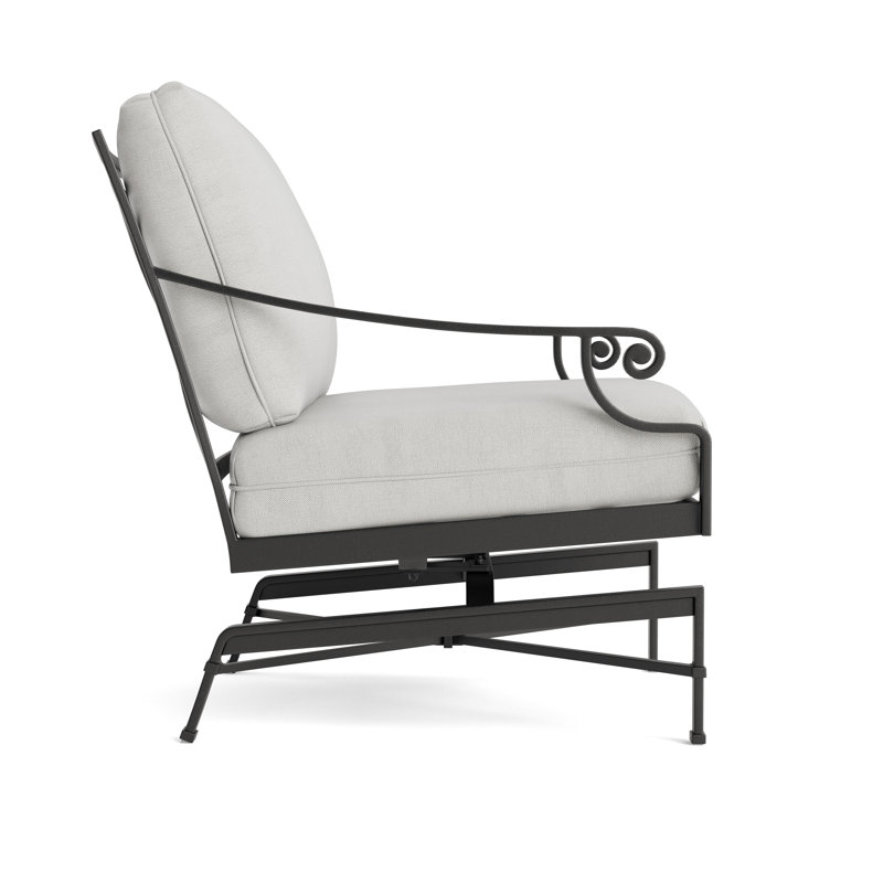 Venetian Outdoor Lounge Chair, Fusion Dove, Textured Pewter