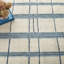 Tapis bleu en laine noué à la main Tory Pewter-110560091