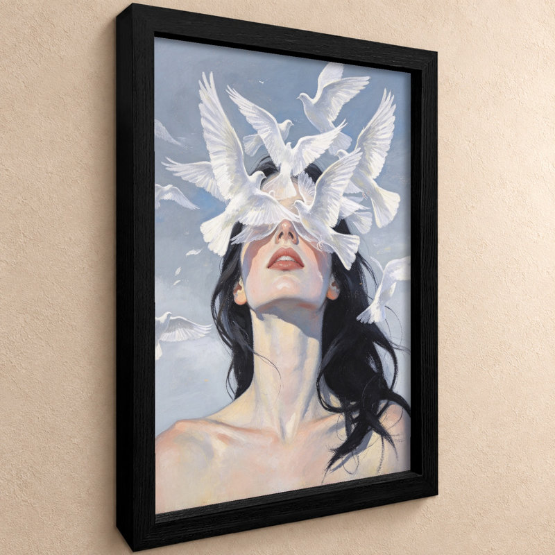 «Woman with White Doves on Her Head», art mural sur toile noir, H 25 po x l 17 po
