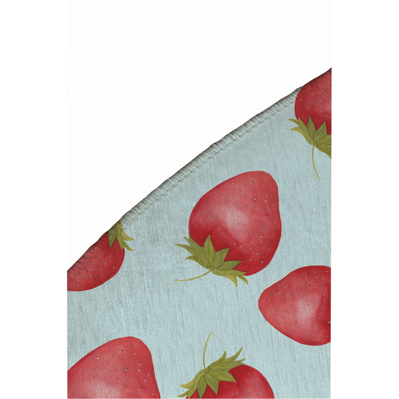 Summer Strawberries Outdoor Rug, Round 5'