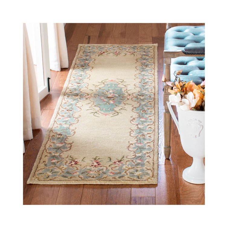 Molter Hand Tufted Wool Floral Rug