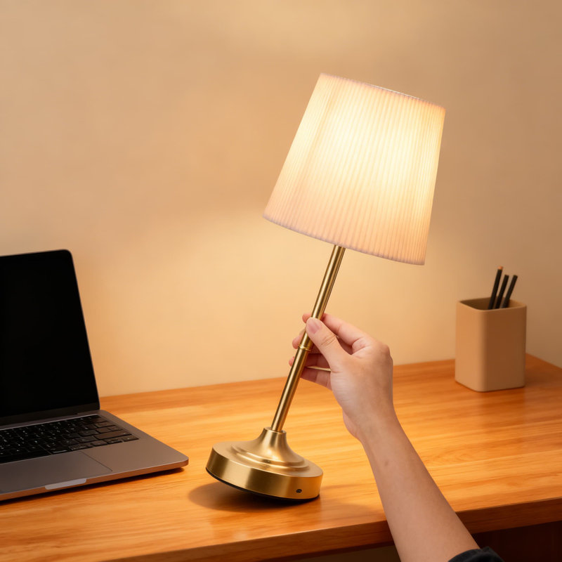 Lampe de table rechargeable sans fil avec gradation continue et 3 températures de couleur, lampe de chevet à commande tactile alimentée par pile 5200Mah pour une utilisation intérieure et extérieure