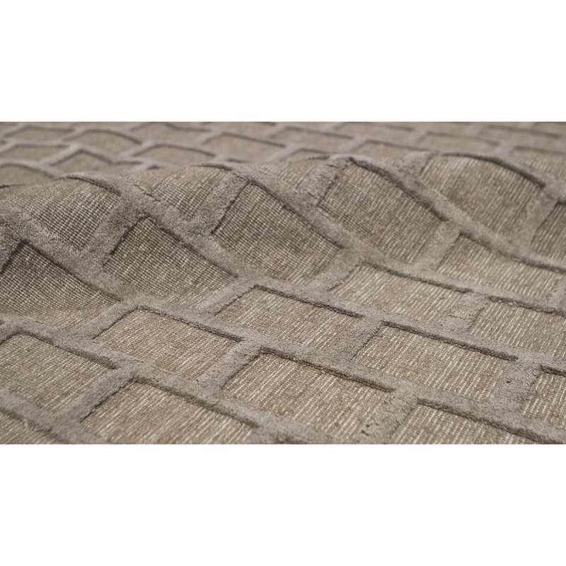 Tapis brun de haute qualité noué à la main