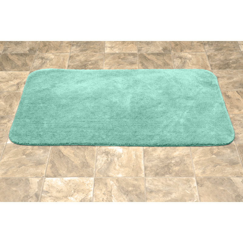Mccluney Soft Nylon Machine Washable Non- Slip Bath Rug/Mat, Sea Foam, 30" W x 50" L
