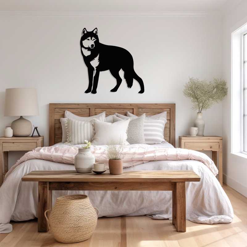 «Guardian Husky», art mural, Black
