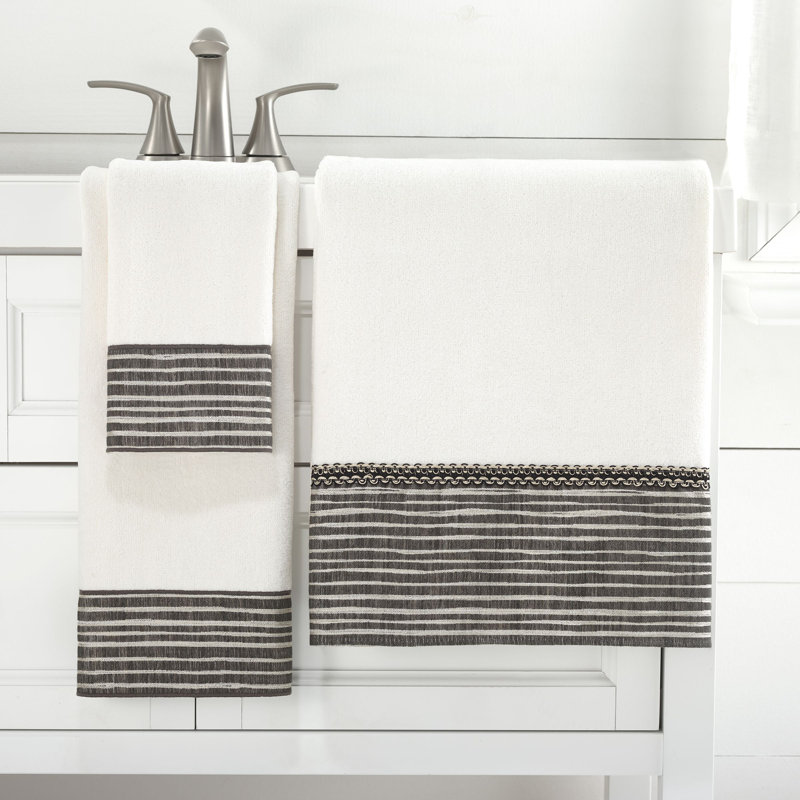 Dondrick 100% Cotton Bath Towel, White