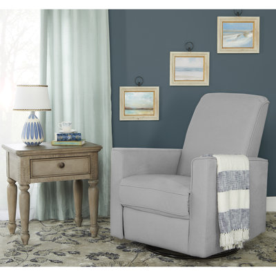 32" Wide Manual Standard Recliner