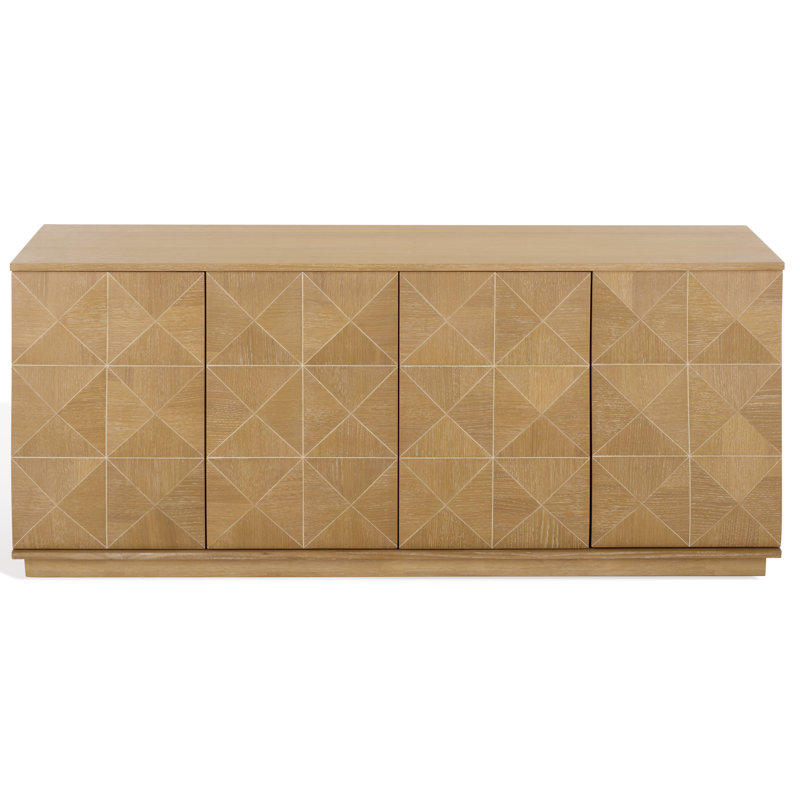 Buffet 63 po Iriye, Naturel