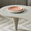 Table basse légère et luxueuse de style crème minimaliste