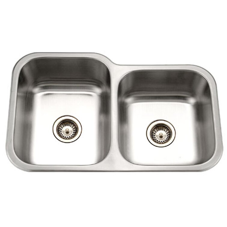 Medallion Classic 31.5'' L Undermount Double Bowl Stainless Steel Kitchen Sink