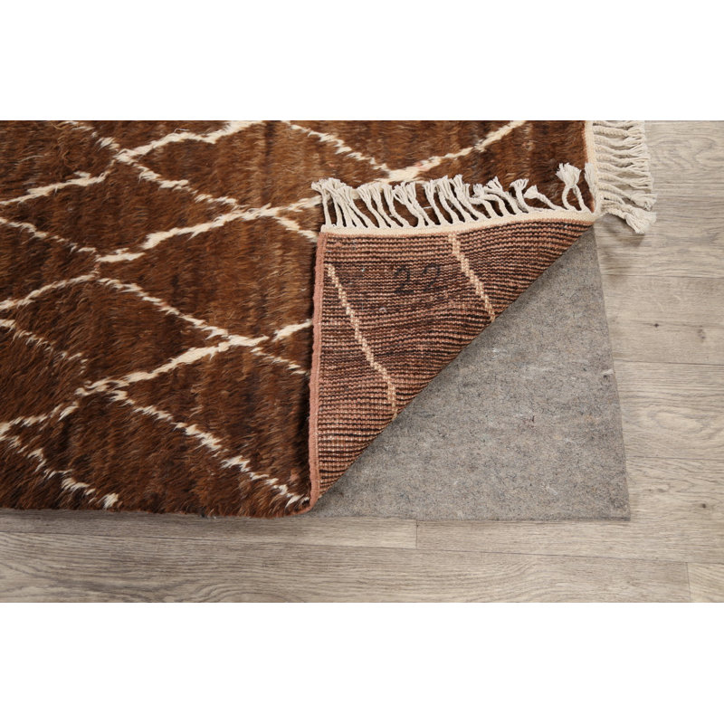 Tapis décoratif en laine noué à la main de conception unique de style marocain de 6 pi 3 po x 8 pi 9 po noué à la main New Age
