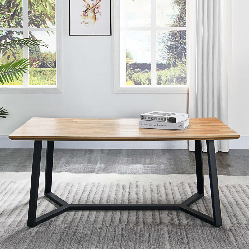 Table basse à 4 pieds avec rangement