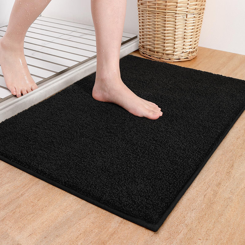 Tapis pour salle de bain Flett, Noir, L 20 po x L 29 po