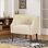 Fauteuil d'appoint rembourré de style Mid-Century capitonné avec pieds en bois de bouleau robuste pour le salon, la chambre et le bureau pour adultes