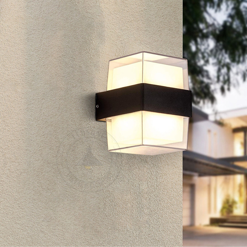 Miykael 13cm H Integrated LED Outdoor Flush Mount