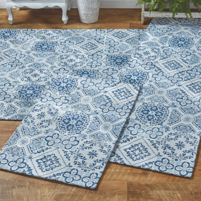 Sien Cotton Floral Indoor Rug