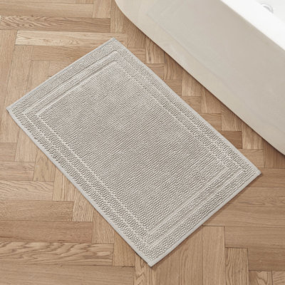  Luxe Looped Textured Cotton Bath Rug