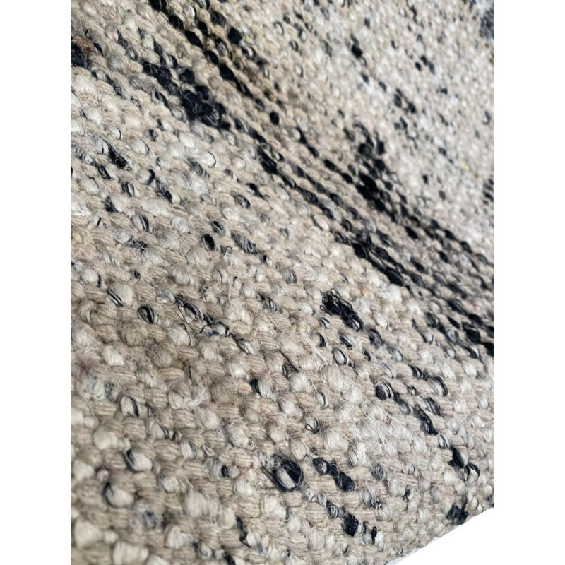 Jerz Area Rug in Silver