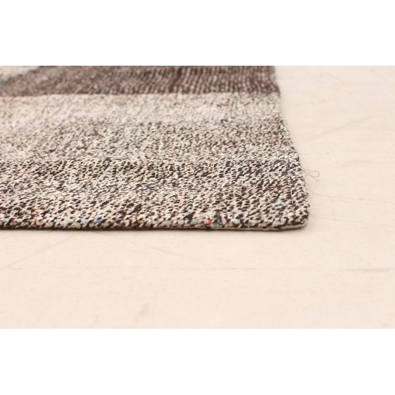 Tapis brun foncé en laine tissé à plat à la main à motif de patchwork Martiya