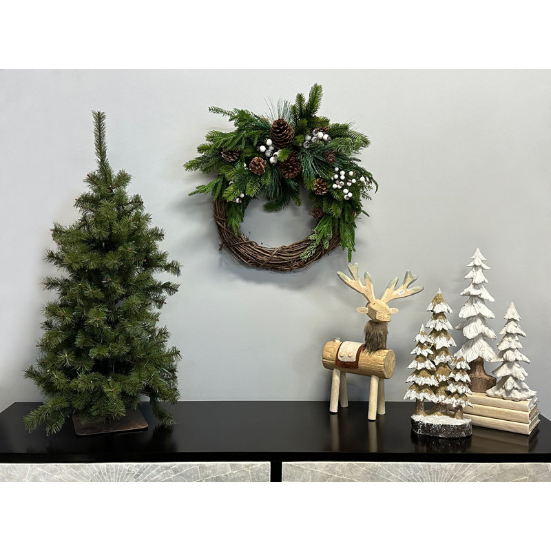 Pine and Berry 27" Wreath