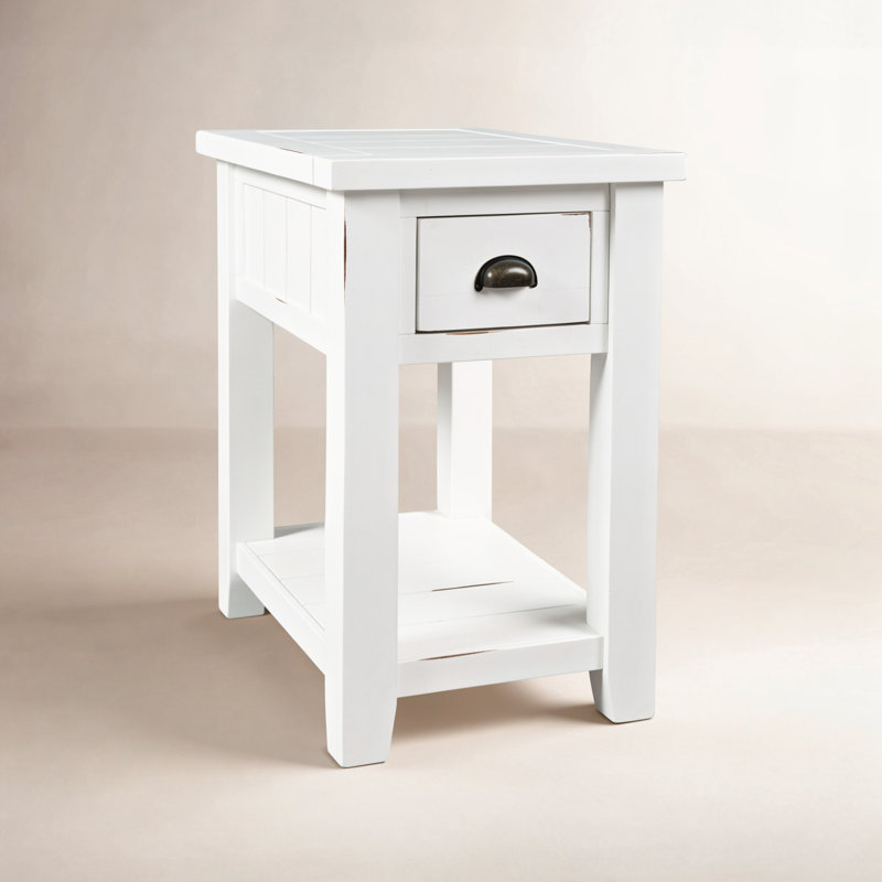 Table de bout en bois massif avec rangement Castile, Blanc patiné