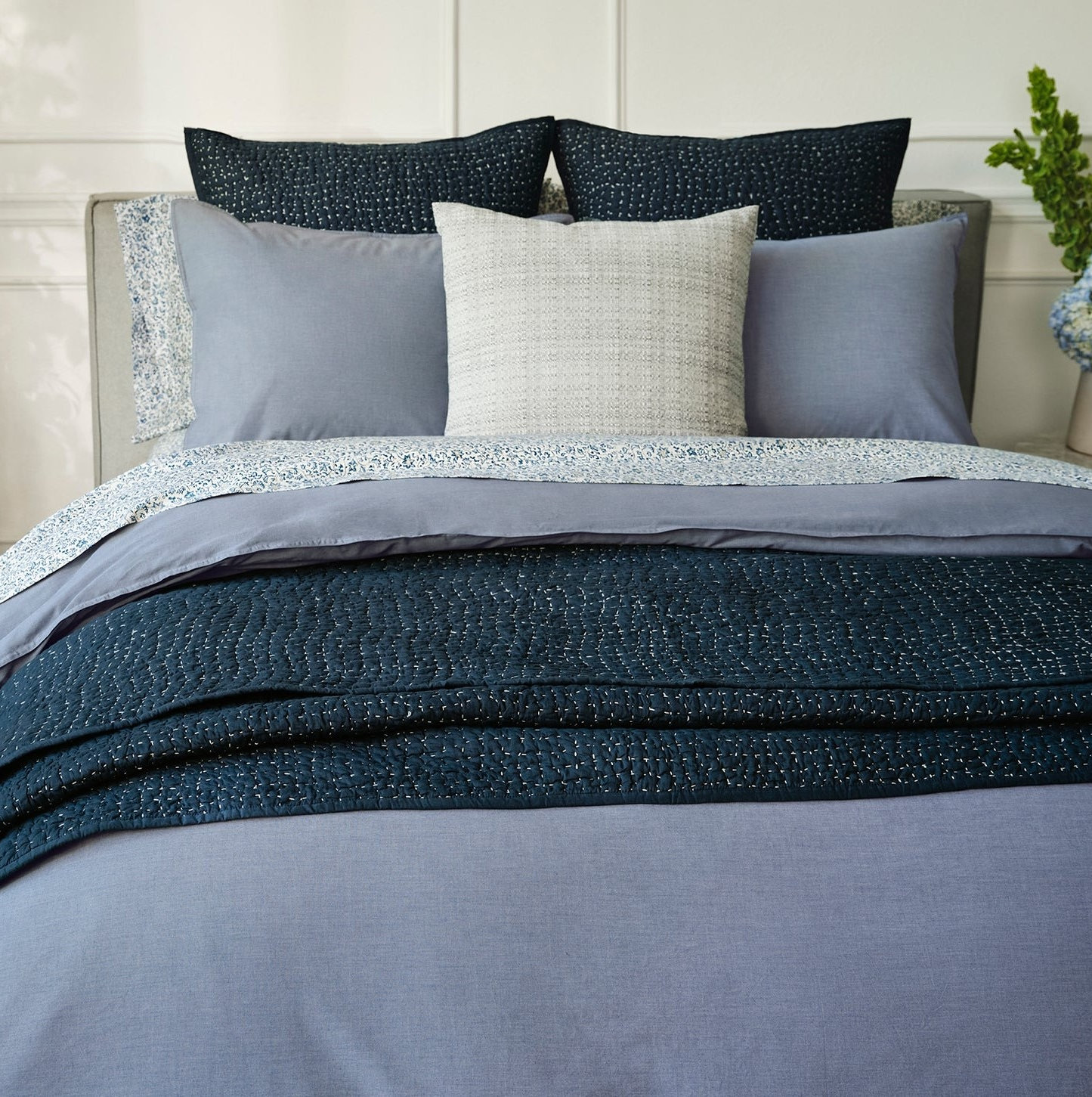 Pebbled Organic Cotton Quilt Set, Twin Quilt, Midnight Indigo