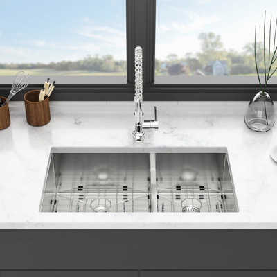 Évier de cuisine encastrable 36/60 à double cuve 36 po en acier inoxydable T304 de calibre 16, profondeur de 10 po, pour faciliter la vidange, cloison basse, revêtement extérieur à condensation, coussin de protection contre le bruit, ensemble livré avec