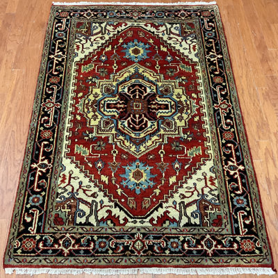  Handmade Serapi Wool Rug