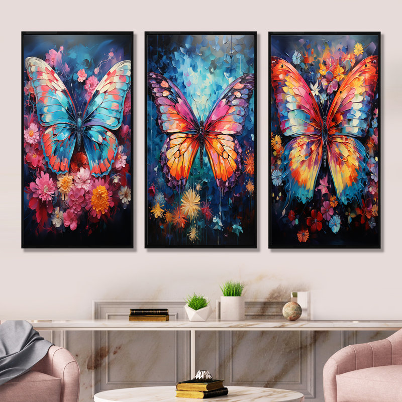 Papillon fauve flottant, H 28 po x l 36 po, Cadre flottant noir