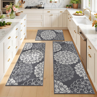 Hydrangea Stain-resistant Kitchen Mat (Set of 3)