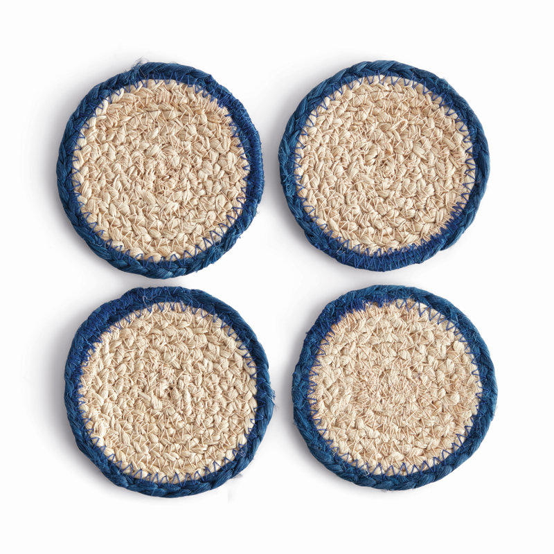 Sous-verre rond en jute tissé à la main Terrano avec bordure marine, Bleu / brun clair