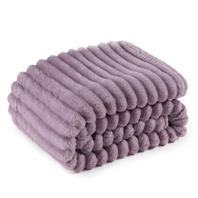 Couverture en flanelle de lit simple TG pour lit pour fille, couverture douce et confortable 300 GSM pour dortoir et décoration intérieure, mauve clair, cadeau toutes saisons
