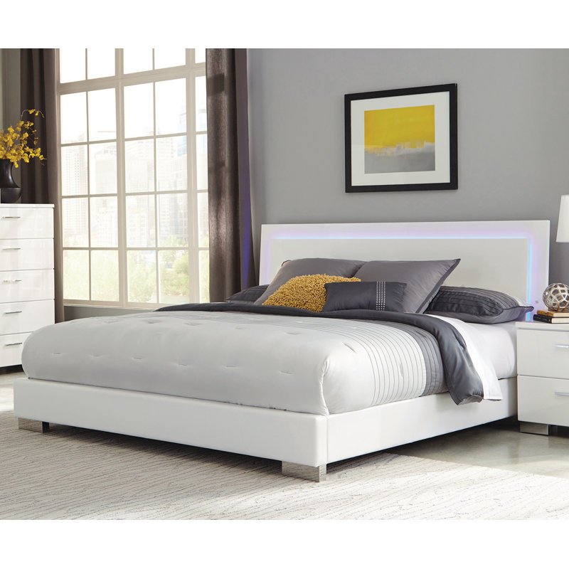 Acampo Vegan Leather Standard Bed, Full / Double