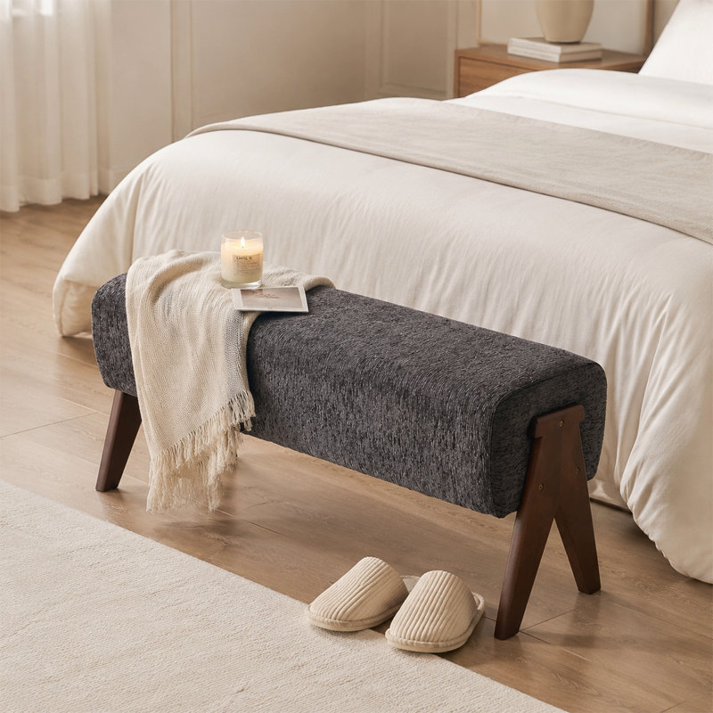 Banc décoratif moderne en tissu Sherwin, tabouret de hall d'entrée ergonomique rembourré, avec des pieds en bois massif, convient aux couloirs, aux chambres et aux salons.