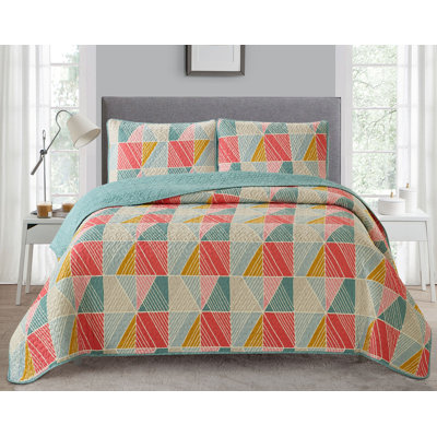 Lamorteau Polyester Patchwork Quilt
