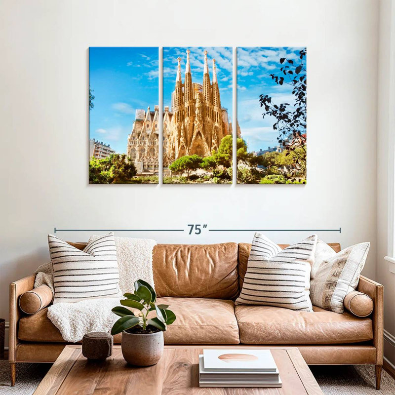 Église R camion Sagrada Familia, H 36 po x l 57 po