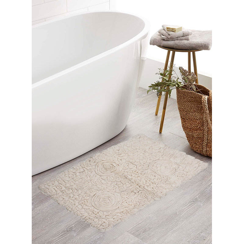 Schoenberger Floral Design Cotton Bath Rug, Ivory, 34" L x 21" W