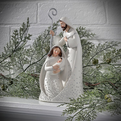 Sainte famille 9 po avec personnel