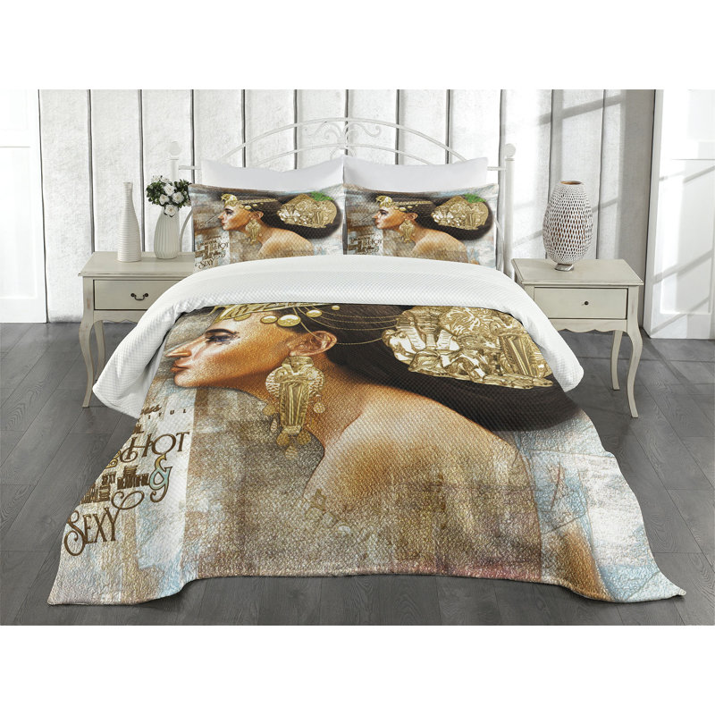 White Quilted Queen Bedspread Set with Pillow Shams
