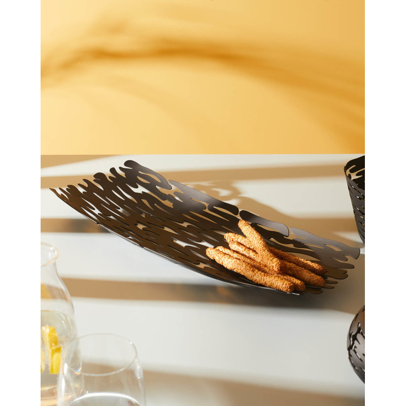 Bark Centrepiece, Black